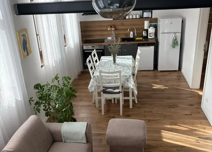 Jegmadar Vendeghaz Apartment *